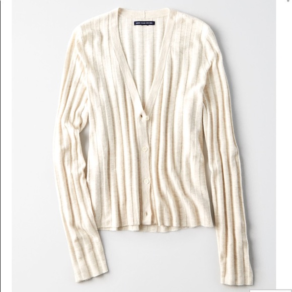 American Eagle fitted button up v-neck cardigan - Picture 3 of 10